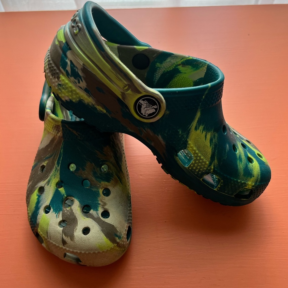 Crocs!